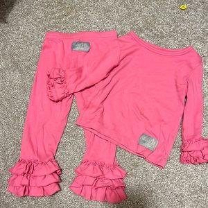 Eleanor rose under set 2T